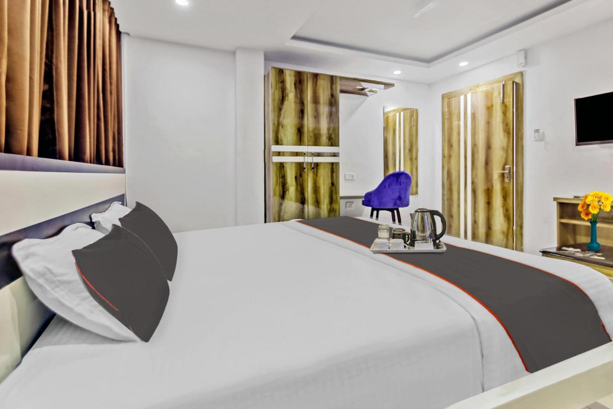 Capital O The Jumar Hotel Silwai Екстериор снимка